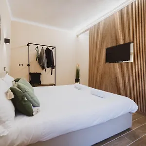 Nm Luxury Milano II , Milano Italia