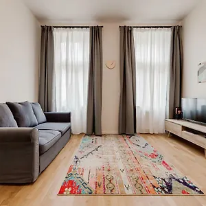 My Stepanska , Praga Repubblica Ceca